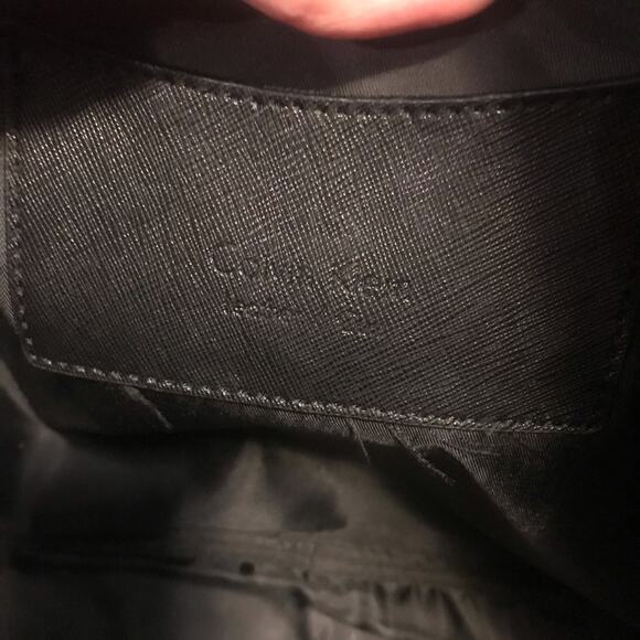 CALVIN KLEIN Men’s Black Leather Briefcase - Picture 11 of 12